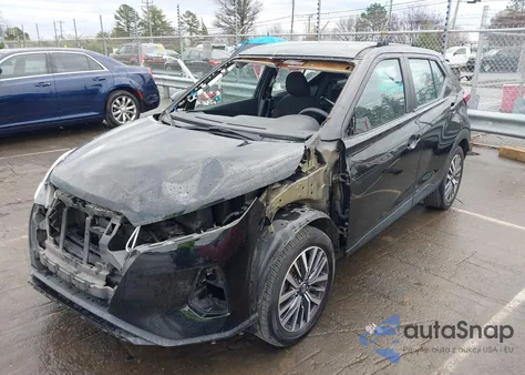 2021 Nissan Kicks Sv Xtronic Cvt from USA, damaged, VIN 3N1CP5CV2ML483841